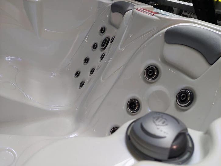 Hanscraft 3 persoons spa | SOLDEN | Compleet geleverd, Tuin en Terras, Bubbelbaden en Hottubs, Vast, Nieuw