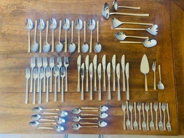 Solingen - Ménagère pour 12 personnes (69) - Acier, Or