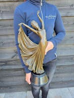 Beeld, (XL) Bronze: Lady with Dress - 57 cm - Brons, Marmer