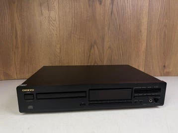 Onkyo - DX-7211 Lecteur de CD