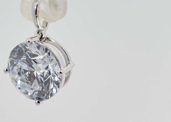 Zonder minimumprijs - Hanger - 14 karaat Witgoud - 2.50ct., Bijoux, Sacs & Beauté, Bijoux anciens