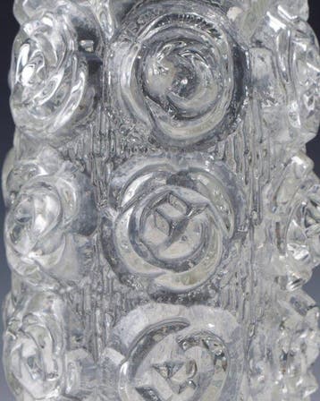 Vaas - Reliëfrozen op boomschors, helder glas • Huta Szka