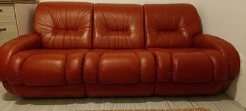 Zitgroep - Leder - Driezitsbank en twee fauteuils