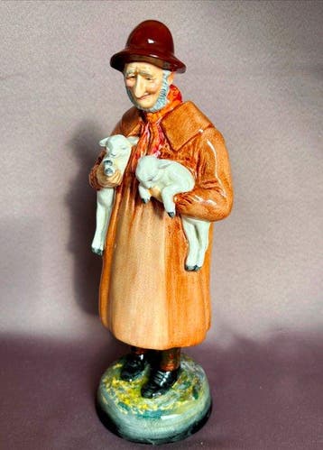 Royal Doulton - Beeldje - Lambing Time. HN1890 - Porselein