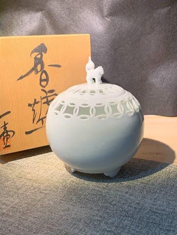 Sugihara Ichigo - Wierookbrander - Lionknob Tripod Censer -