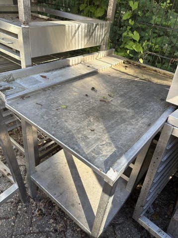 RVS afvoertafel 106 x 72 x 85cm (B x D x H) Wordt schoongema, Ophalen of Verzenden