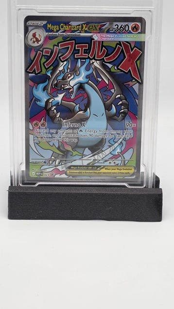 Pokémon - 1 Graded card - Dracaufeu 023 Carte promo, Foil,