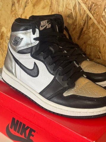 Nike - Air Jordan 1 High - Sneakers - Maat: EU 36.5