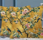 Housses de coussin Fleurs de printemps et oiseaux sur fond