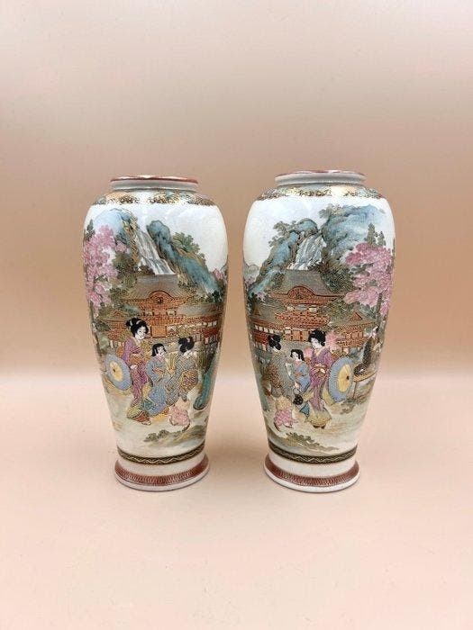 Vase - Porcelaine - Japon - Période Meiji (1868–1912) -, Antiquités & Art, Antiquités | Autres Antiquités
