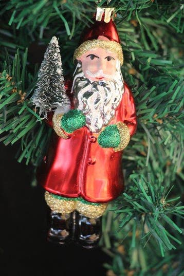Kerstmannen met kerstboom, 6x, plastic - Kerstdecoratie Inge