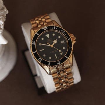 TAG Heuer - 1000 Professional The Wolf of Wall Street -