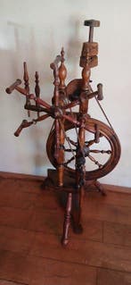 Outil de travail - rouet, Antiquités & Art