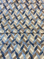 Exclusieve stof met geometrische patronen in dubbele hoogte,