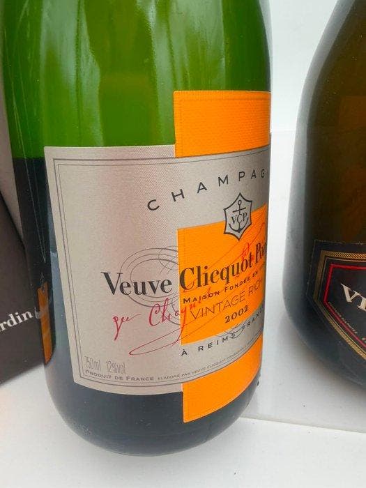 2002 Veuve Clicquot Ponsardin & Jean Comyn & Veuve Doussot -, Collections, Vins
