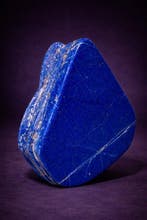 Lapis-lazuli naturel, forme libre Sculpture de couleur bleu, Verzamelen