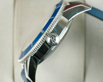 Breitling - Superocean - Heritage II - 200M/660FT -, Nieuw