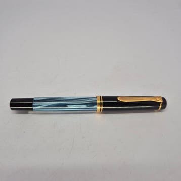 Pelikan - M200 - Fountain pen - Blue marbled - M nib -
