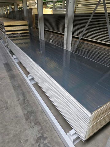 Geïsoleerde wandpanelen 25 mm wit/antraciet va €21,40/m², Doe-het-zelf en Bouw, Ophalen, Nieuw