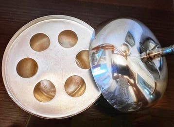 Koffieservies - appel - verzilverd of nikkel? - Likeurset