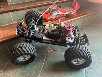 Thunder Tiger 1:8 - Voiture de sport miniature - MTA-4 S28 -