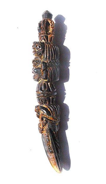 oude Phurba van gewei !!! kunstvol gesneden sjamaan 12,5 cm, Antiek en Kunst
