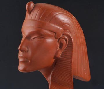 sculptuur, Terracotta Farao met Nemes • gemerkt W en, Antiek en Kunst