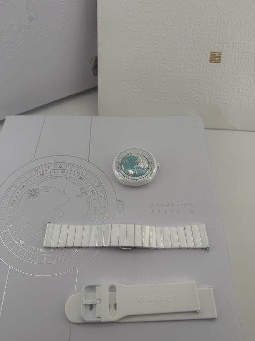CIGA DESIGN - BLUE PLANET Series U Ice Age WHITE CERAMIC, Handtassen en Accessoires, Horloges | Heren