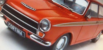 MCG 1:18 - Voiture miniature - Ford-Lotus Cortina, Hobby en Vrije tijd, Nieuw