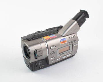 Sony CCD-TR417E Video8 camera