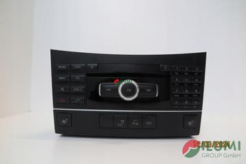 Radio Navigatie Mercedes E-Klasse W212 A2129005212, Verzenden, Gebruikt, Mercedes-Benz