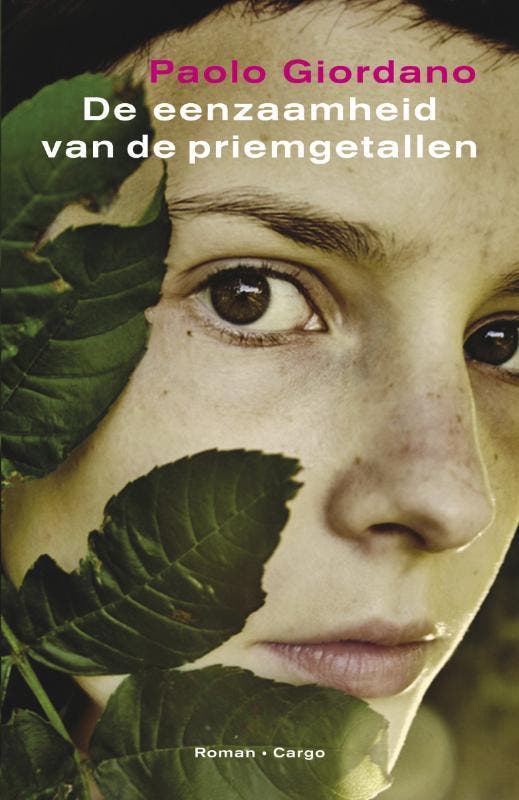 De eenzaamheid van de priemgetallen 9789023434962, Boeken, Romans, Gelezen, Verzenden