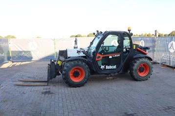 Veiling: Verreiker Bobcat PF1/TL30.60 Diesel 74.6kW 3000kg 5, Articles professionnels, Ophalen