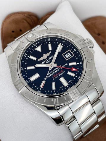 Breitling - Avenger II GMT Automatic - A32390 - Homme -