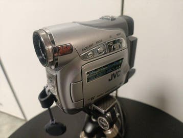 JVC GR-D 270E incl. Zubehör Mini DV-DV camera