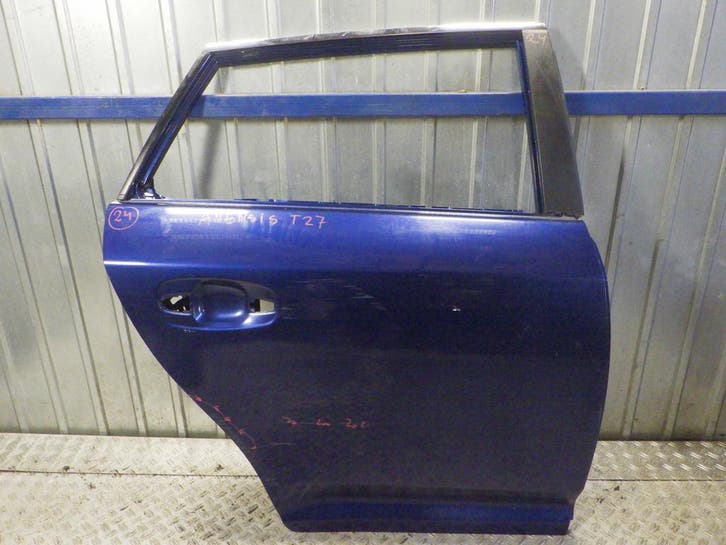 achterdeur rechts Toyota Avensis T27 Kombi, Autos : Pièces & Accessoires, Carrosserie & Tôlerie, Envoi