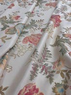 Tissu d’ameublement - 540 cm - 140 cm - SAN LEUCIO PANNA H, Antiek en Kunst, Antiek | Tapijten, Tafelkleden en Textiel