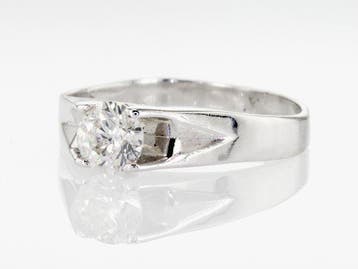 Ring - 14 karaat Witgoud - 0.91ct. tw. Diamant (Natuurlijk), Handtassen en Accessoires, Nieuw