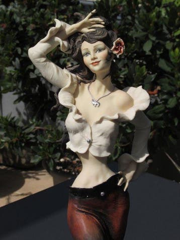 Florence Sculpture dArte - Beeldje - Born To Dance -