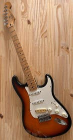 Fender - Standard Stratocaster MIM - - Elektrische gitaar -