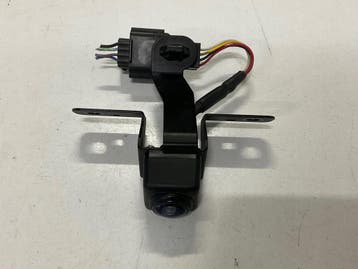 Camera met montage voor NISSAN X-Trail T-32 lift 28F1-6FL0A, Verzenden, Gebruikt