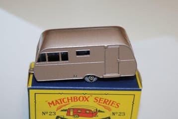 Matchbox 1:64 - Voiture miniature - Matchbox MB23c Bluebird, Nieuw