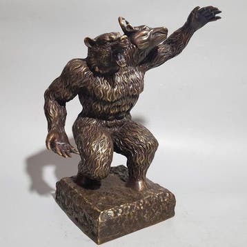 Decoratief ornament - tweekoppig beest