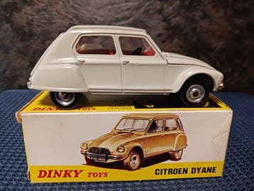 Dinky Toys 1:43 - Modelauto - Citroen Dyane 1413