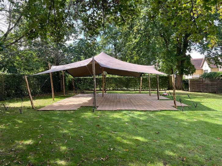 Te koop jong gebruikte stretch tent 7.5x10 Taupe compleet., Jardin & Terrasse, Tonnelles