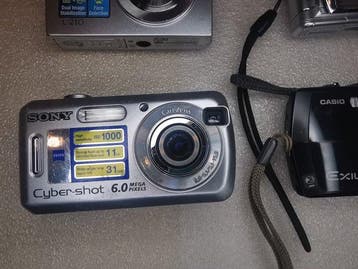 Olympus, Sanyo, Samsung, Sony, Kodak Lotto di 12 fotocamere
