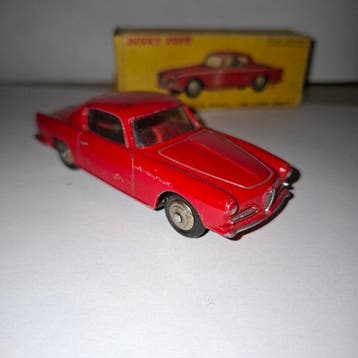 Dinky Toys 1:43 - Modelauto - Alfa Romeo 1900 Super Sprint