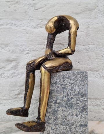 Figurine - Beeldje - Emotioneel kunstwerk - abstracte rouw -
