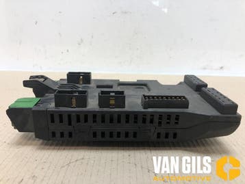 Zekeringkast Mercedes Vito O85837