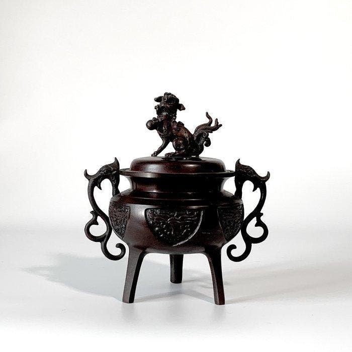 Takaoka bronze alloy - Wierookvat - Brons - Lion Taotie, Antiek en Kunst, Antiek | Overige Antiek